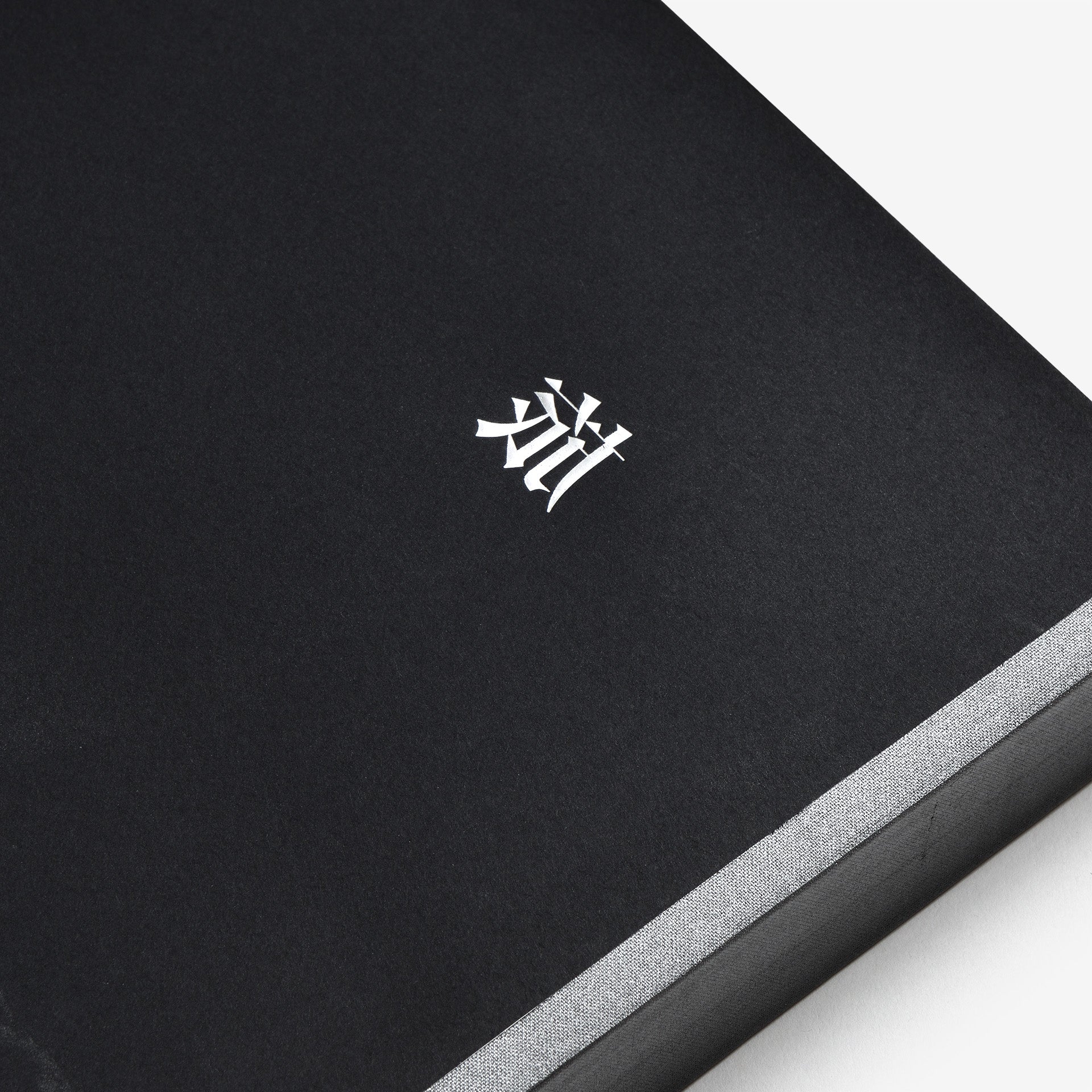 上田義彦: 旅 | North East