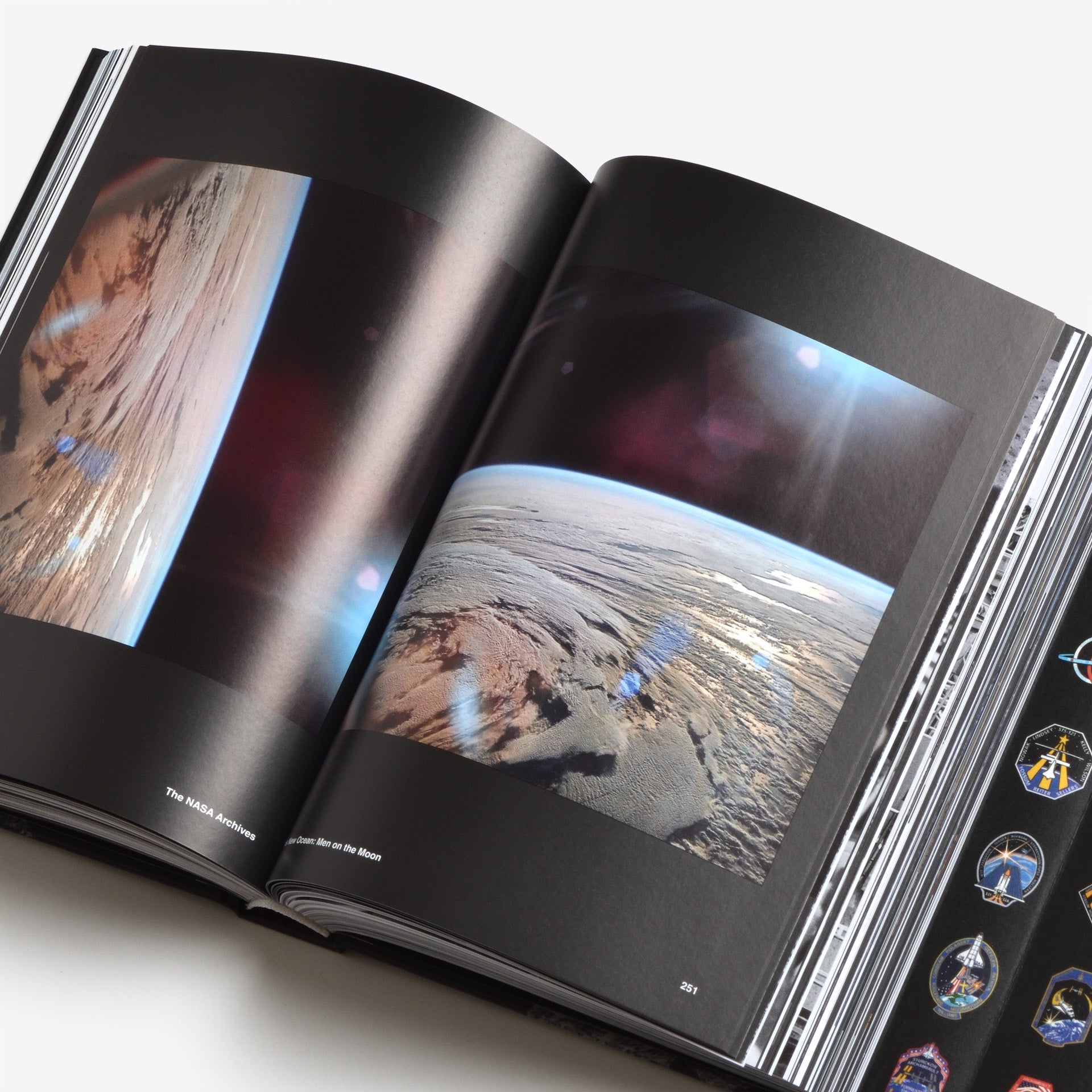 NASA (プロフ一読必須)NASA です。 The NASA Archives. 45th Ed. | North East