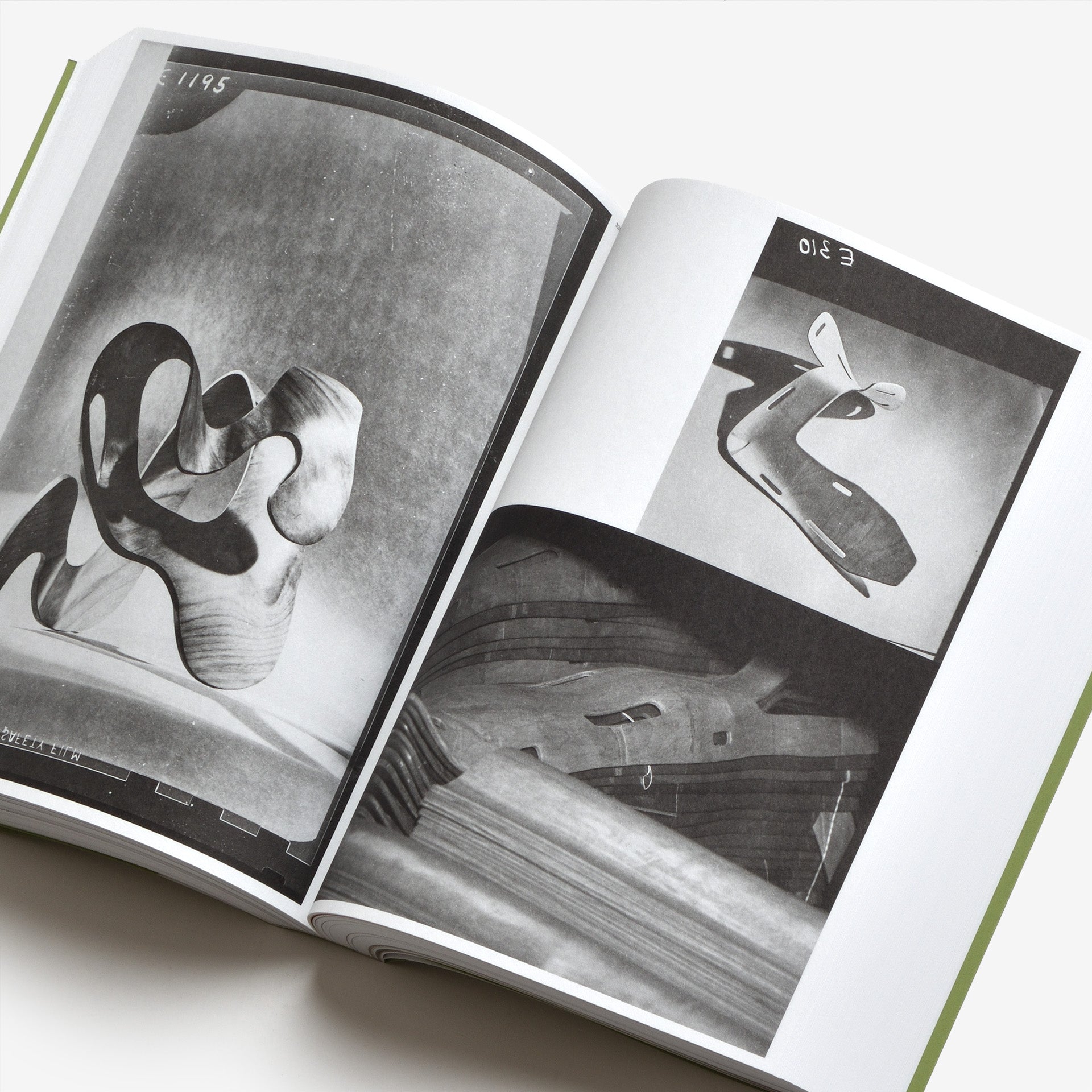 Aleix Plademunt: Sit, site, chair, cherry