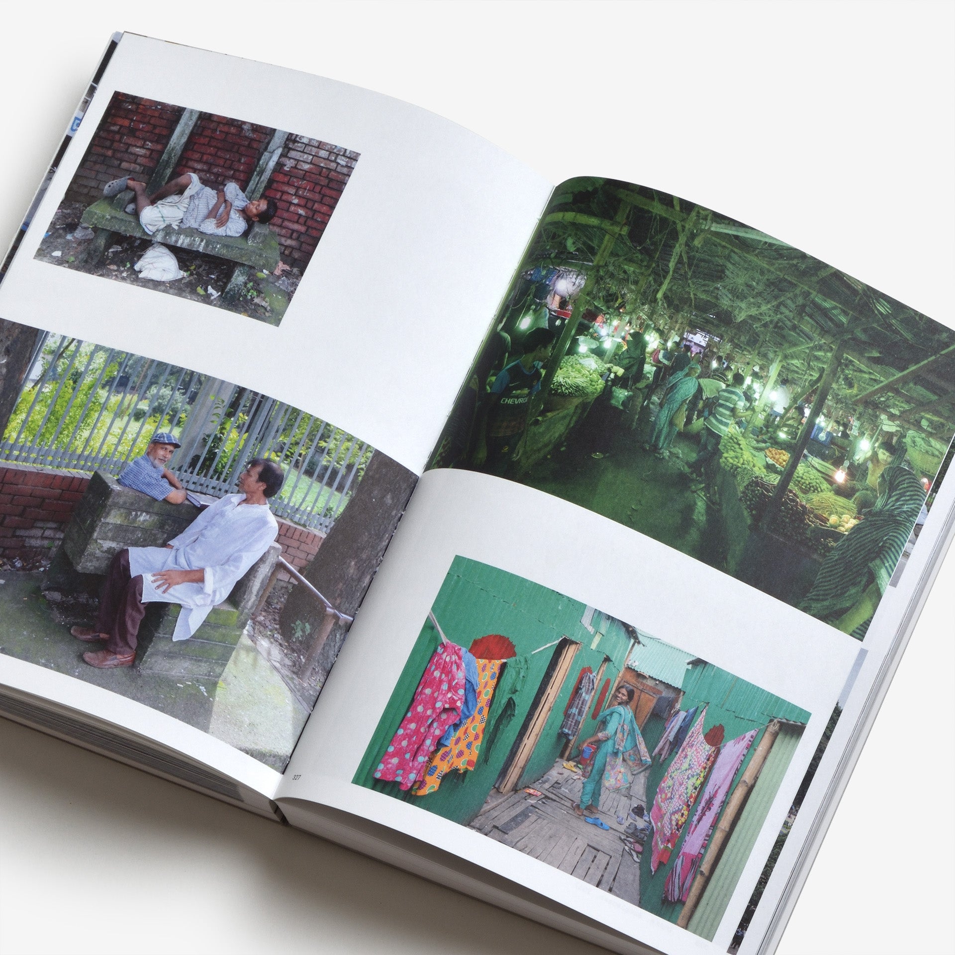 Iwan Baan: Moments in Architecture