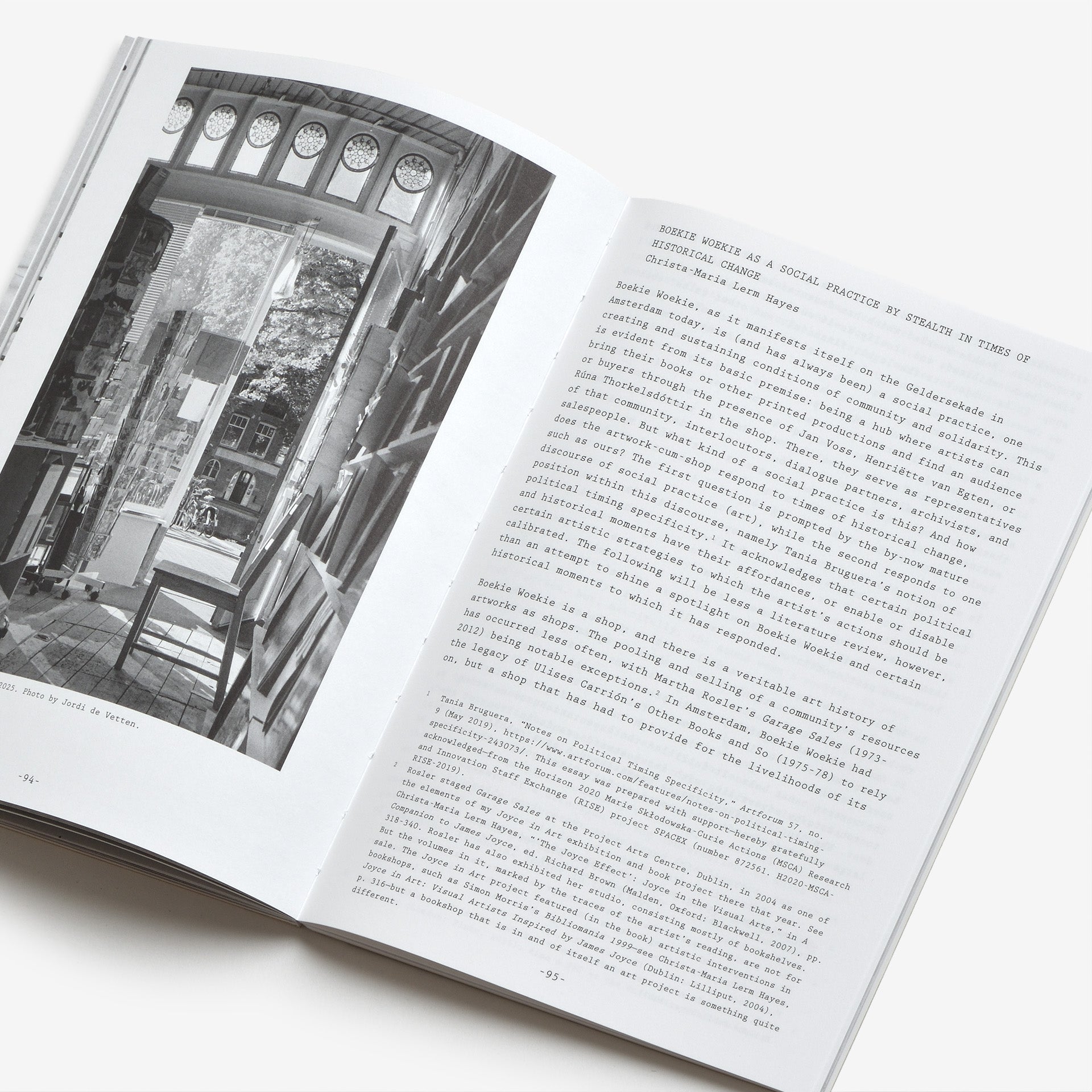 In the Wake of Blind Navigation. Boekie Woekie - Books by Artists