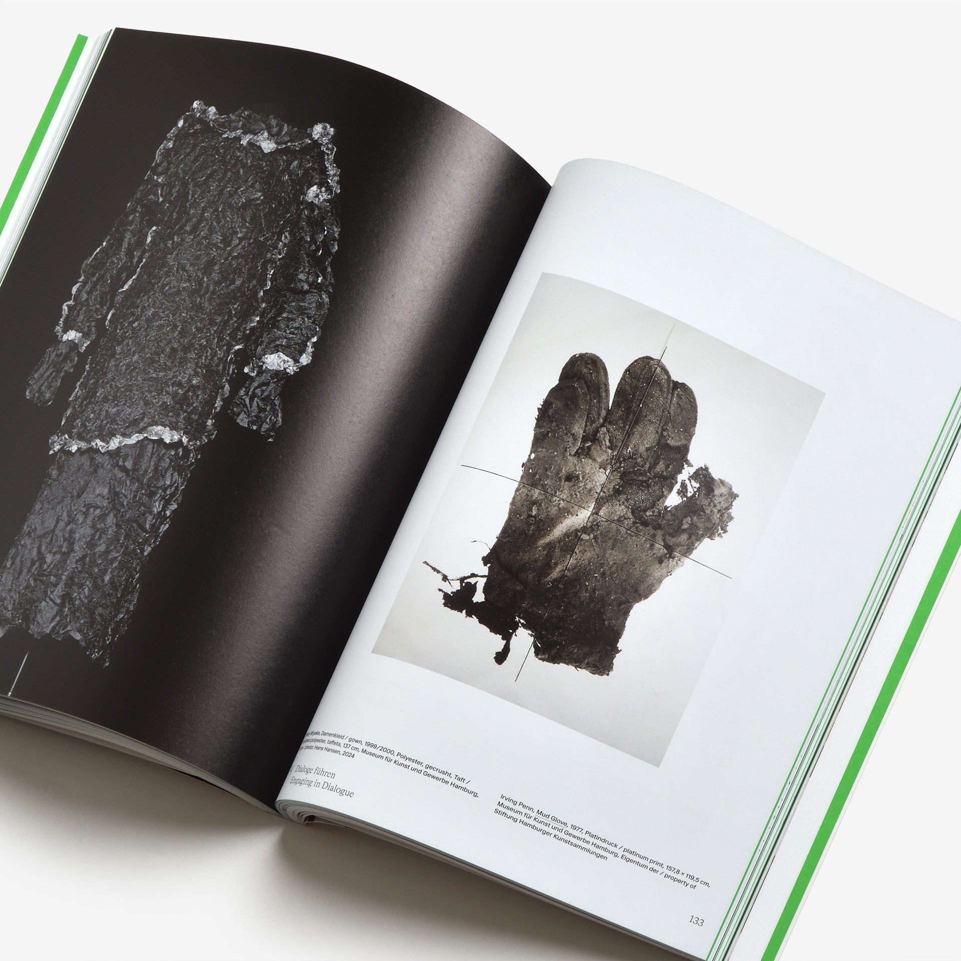 Hello Image: The Staging of Things